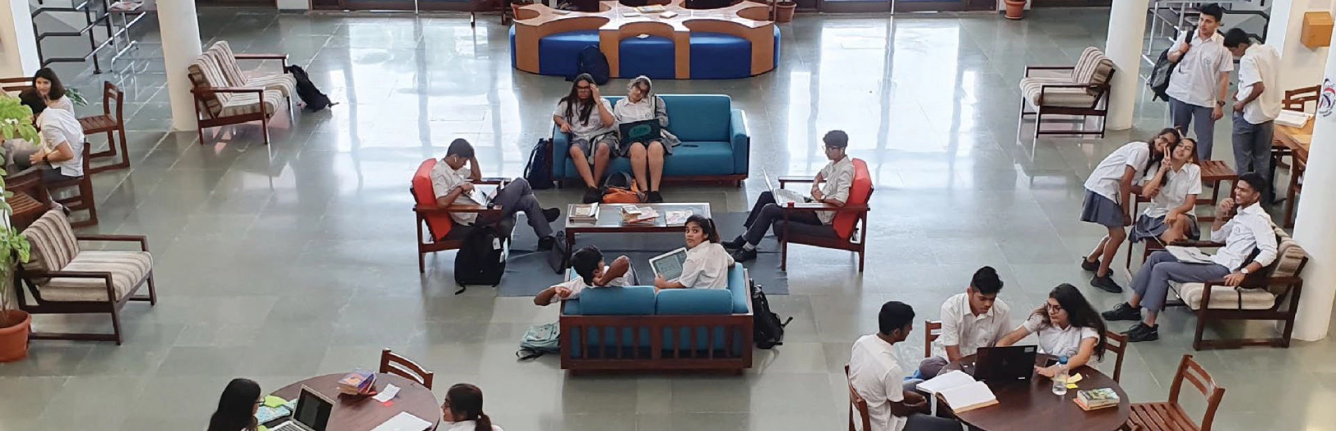  Students in the library.