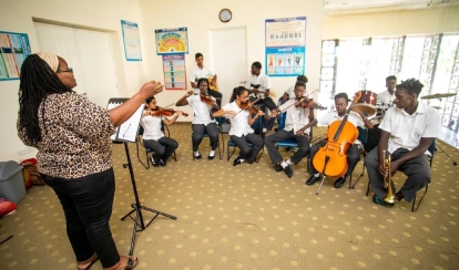 An MYP Music class.